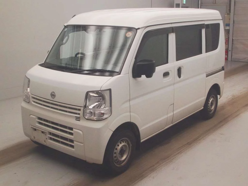 Nissan NV100 Clipper DR17V 2022